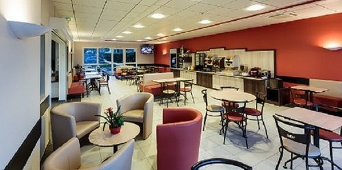 克勒特兹瓦尔圣阿沃尔德埃斯酒店 柯哲斯瓦尔德拉克鲁瓦 外观 照片